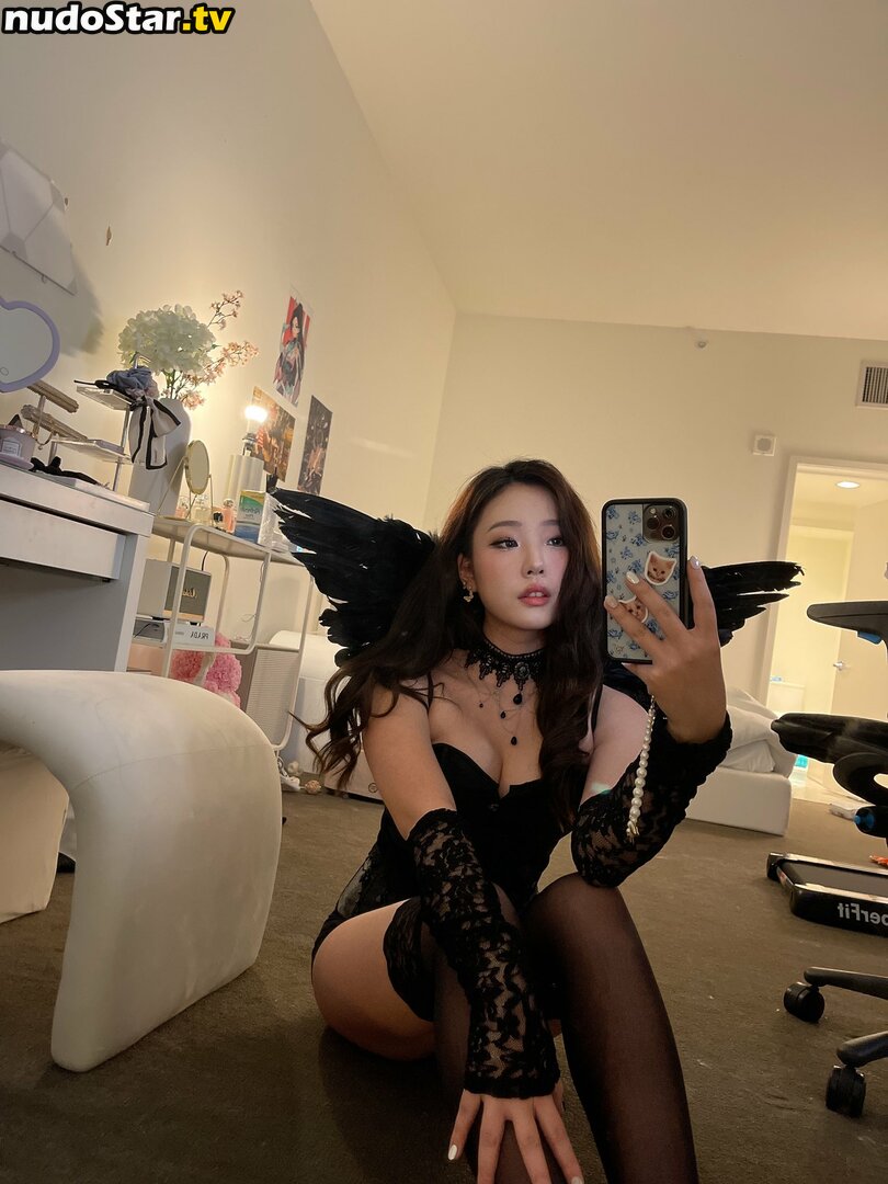 Blacktoothgrin_ / Jessica / h.yojeong / jessicahkim / jessicanigri Nude OnlyFans Leaked Photo #284