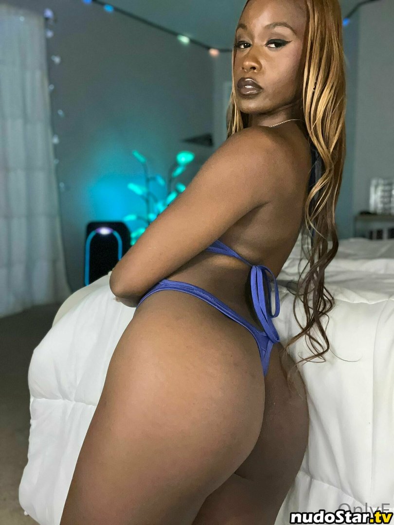 jezabelvessir_finest / jezabelvisser Nude OnlyFans Leaked Photo #91