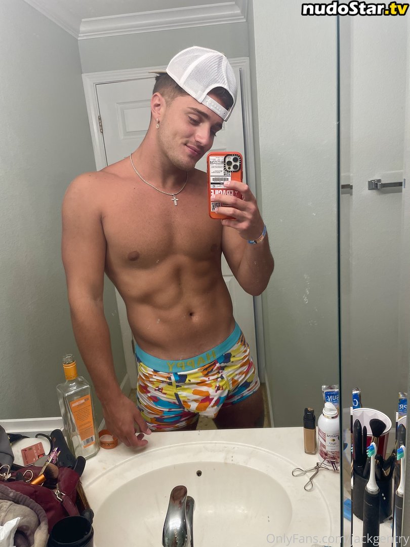 jfit98 / jt_thefiredog Nude OnlyFans Leaked Photo #13