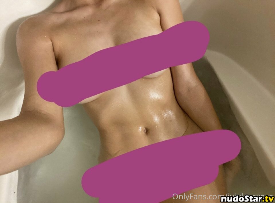 jujulovexox / jujulovexoxo Nude OnlyFans Leaked Photo #1