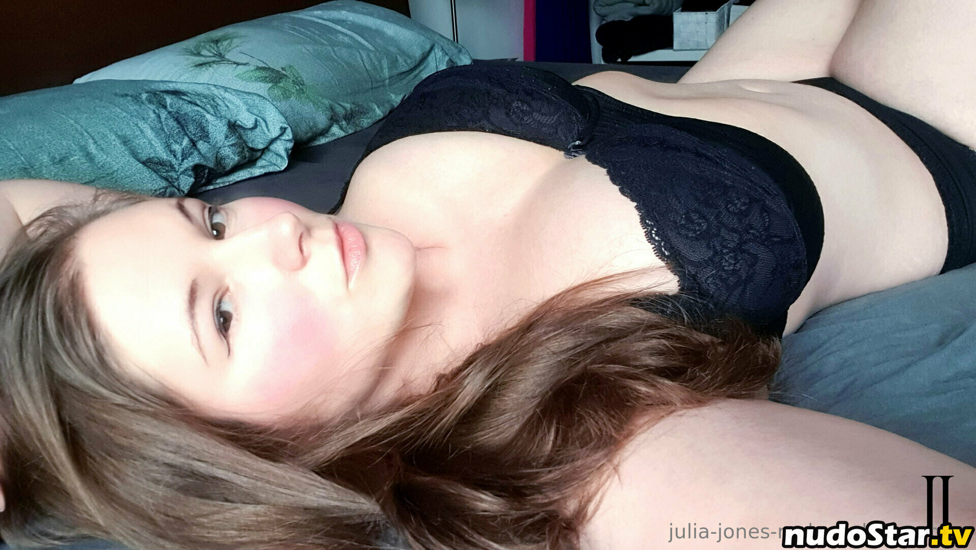 julia-jones-rocks / juliarjones Nude OnlyFans Leaked Photo #60