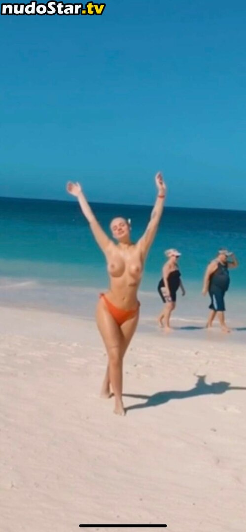 Julia Markham / juliamarkhams Nude OnlyFans Leaked Photo #23