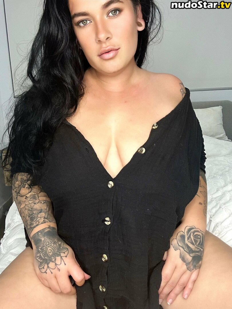 justyouraveragemum_x / oitslicious Nude OnlyFans Leaked Photo #79