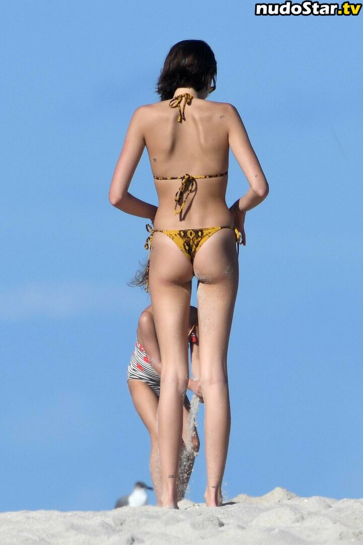 Kaia Gerber / KaiaGerber Nude OnlyFans Leaked Photo #143