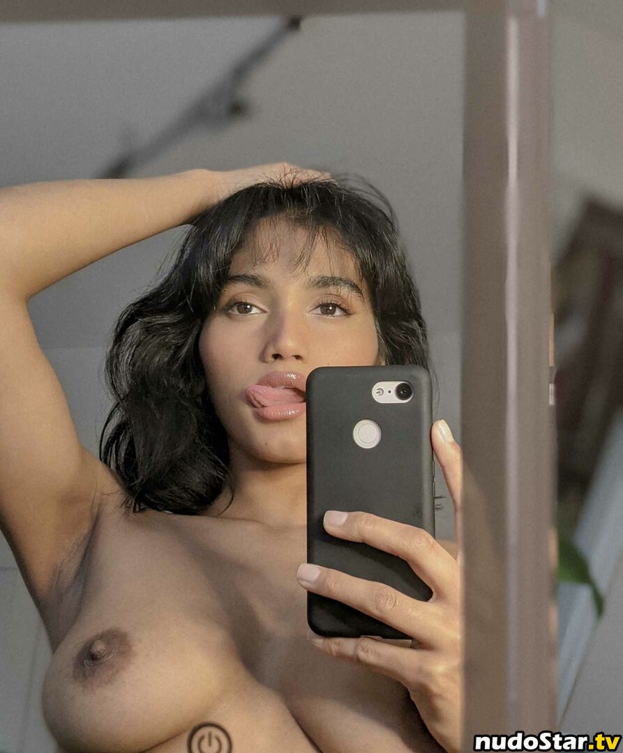Kalani Fernando / kalafdo / kalanafernando Nude OnlyFans Leaked Photo #1