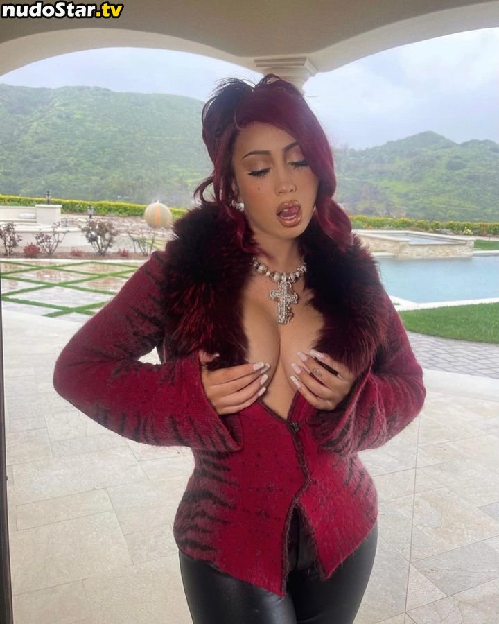 Kali Uchis / kaliuchis / spicxyy Nude OnlyFans Leaked Photo #35