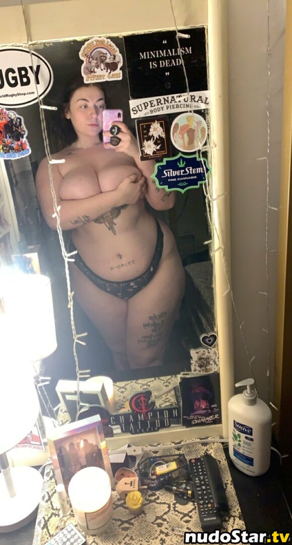 kalliente / kallientebeauty Nude OnlyFans Leaked Photo #11