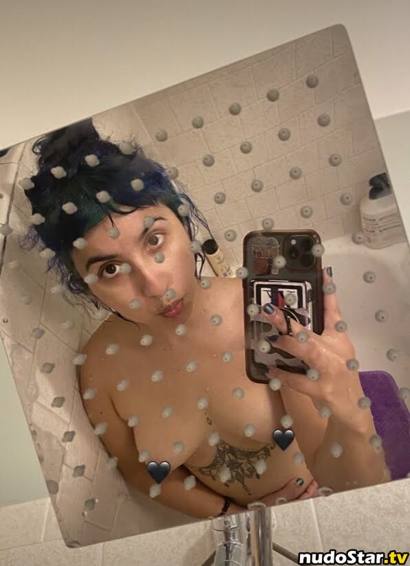 karenthekarrot / karrotcakecake Nude OnlyFans Leaked Photo #4