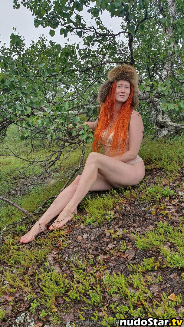 karvalakkinainen / turkispaja Nude OnlyFans Leaked Photo #57