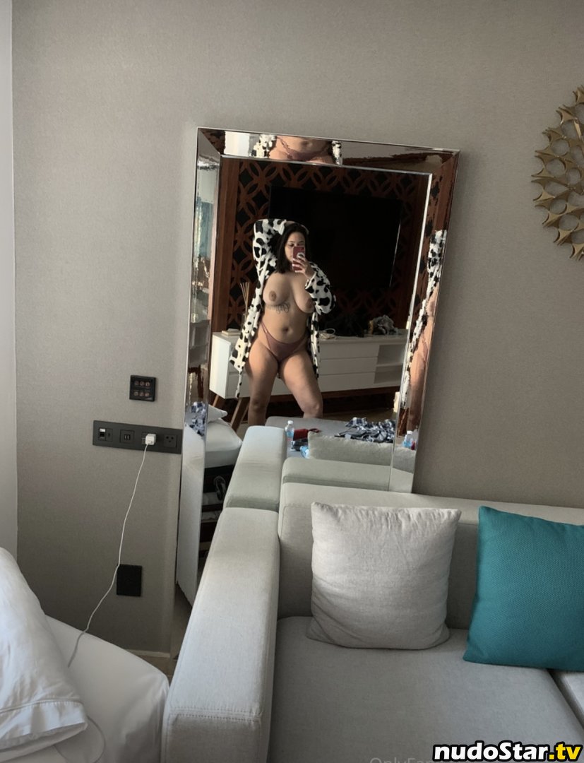 Kassbekillin / kassbekillinem Nude OnlyFans Leaked Photo #5