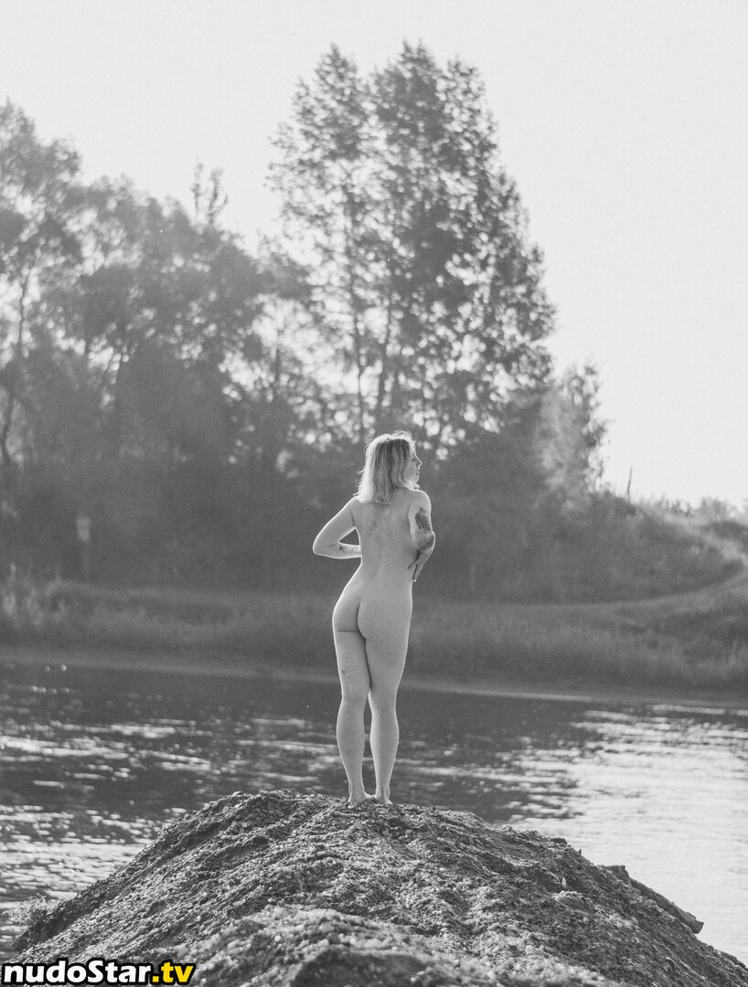 Ekaterina Denisova / katereenkis / katereens Nude OnlyFans Leaked Photo #23