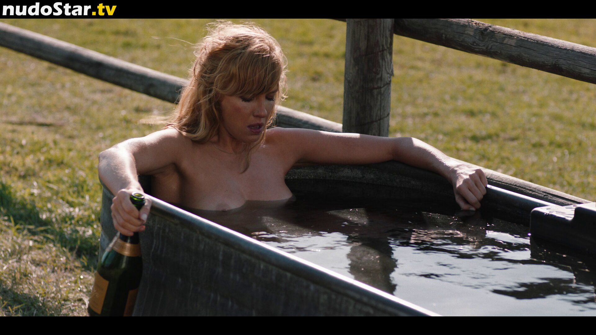 Kelly Reilly / mzkellyreilly Nude OnlyFans Leaked Photo #17