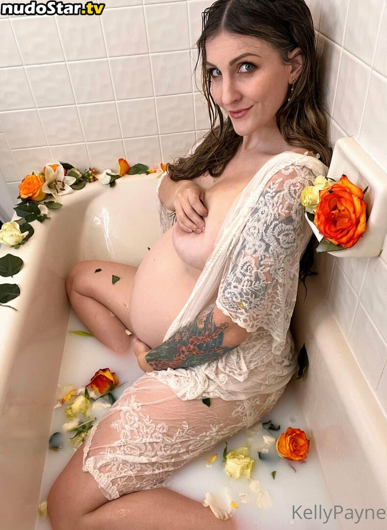 https: / kelly__payne / kellypayne Nude OnlyFans Leaked Photo #29