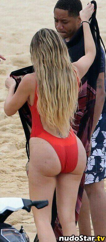 Khloe Kardashian / khloekardashian Nude OnlyFans Leaked Photo #244