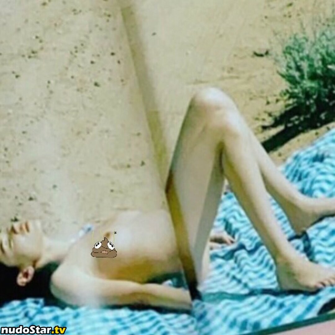 Kiko Mizuhara / i_am_kiko Nude OnlyFans Leaked Photo #21