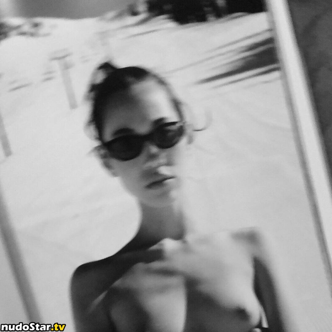 Kiko Mizuhara / i_am_kiko Nude OnlyFans Leaked Photo #36