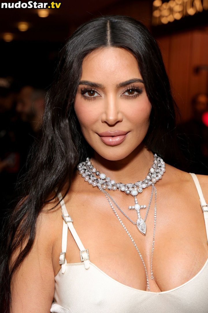 Kim Kardashian / KimKardashian / kimkadarshian Nude OnlyFans Leaked Photo #174