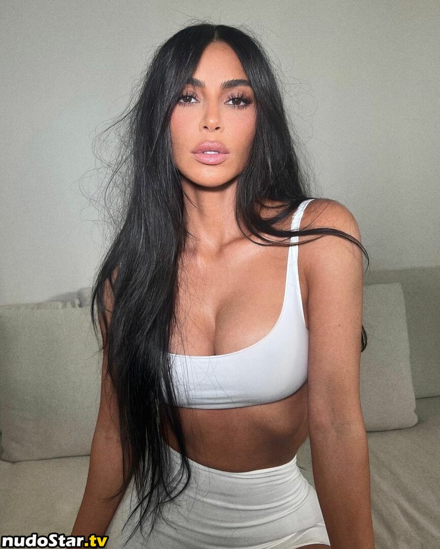 Kim Kardashian / KimKardashian / kimkadarshian Nude OnlyFans Leaked Photo #748