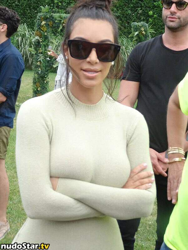 Kim Kardashian / kimkadarshian / kimkardashian Nude OnlyFans Leaked Photo #756