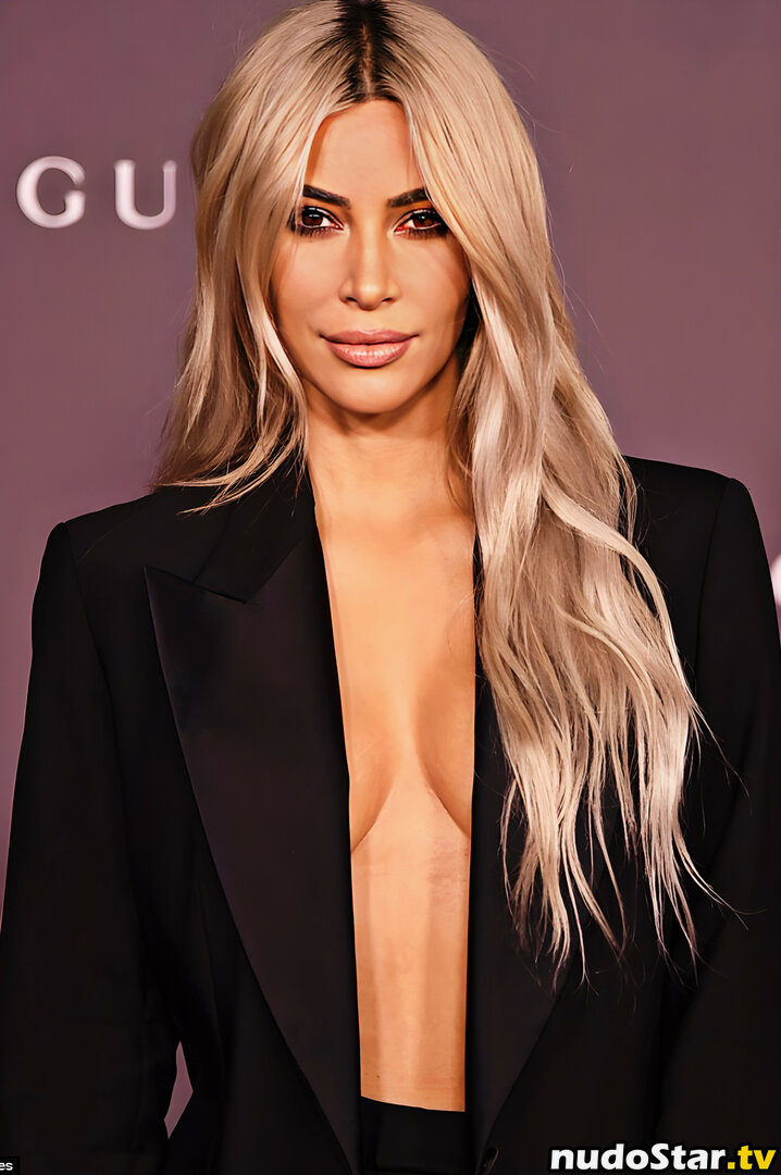 Kim Kardashian / KimKardashian / kimkadarshian Nude OnlyFans Leaked Photo #1297