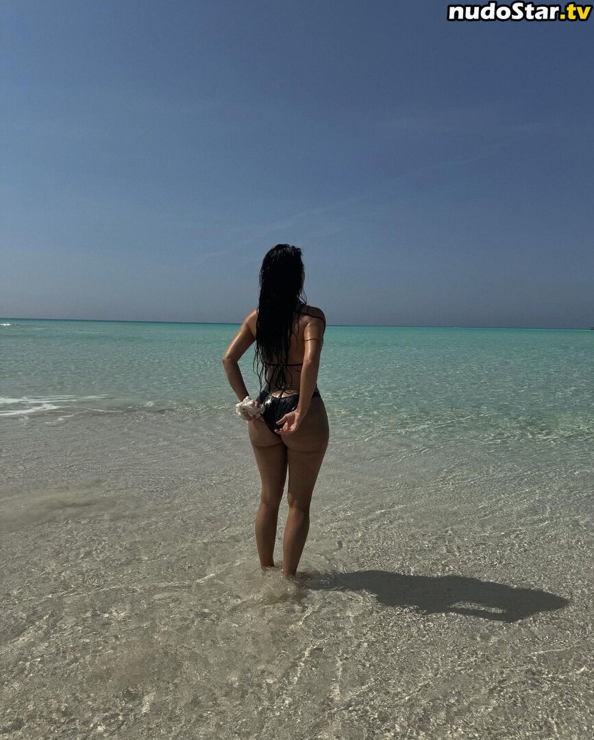 Kim Kardashian / kimkadarshian / kimkardashian Nude OnlyFans Leaked Photo #1339