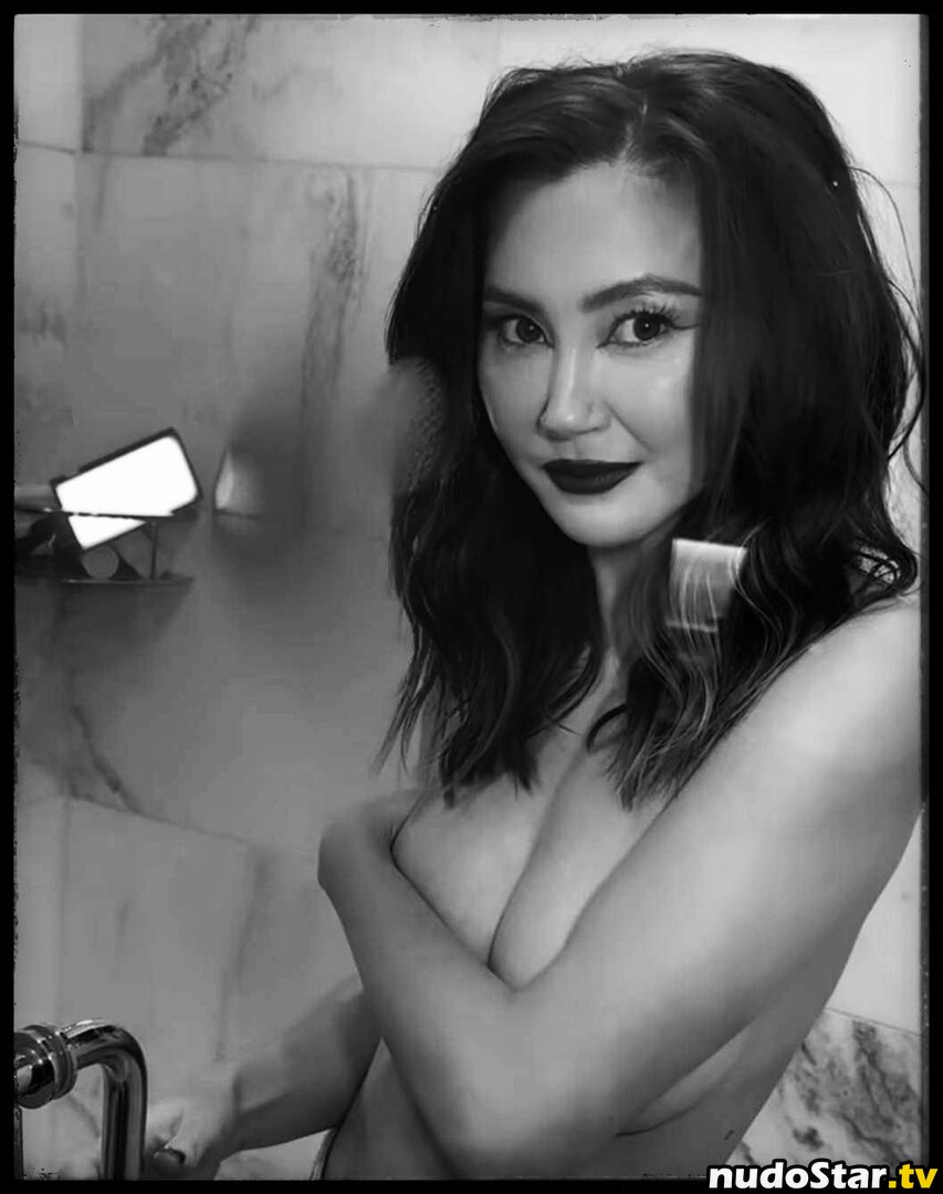 Kimiko Glenn / https: / kimikoglenn Nude OnlyFans Leaked Photo #70