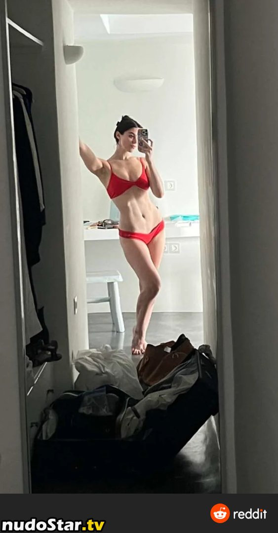 Kira Kosarin / kirakosarin Nude OnlyFans Leaked Photo #16