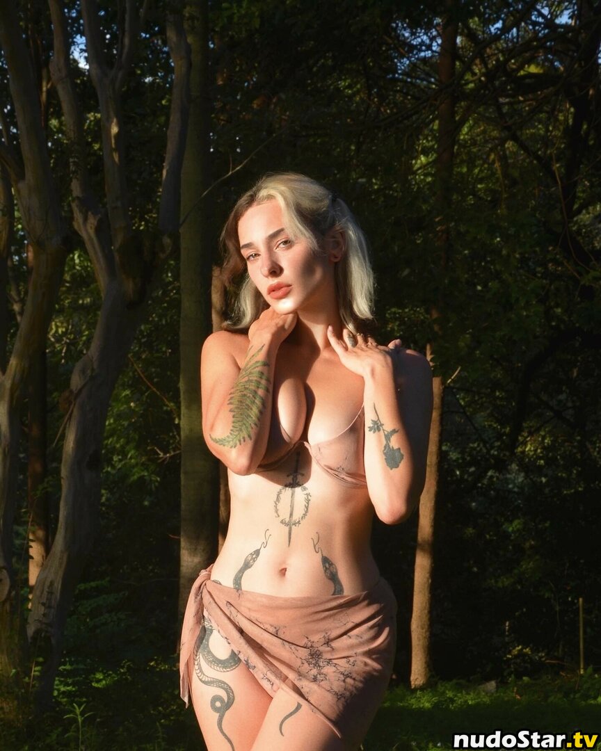 Yulia Shunina / kit_lilith / kit_lilith2 Nude OnlyFans Leaked Photo #79