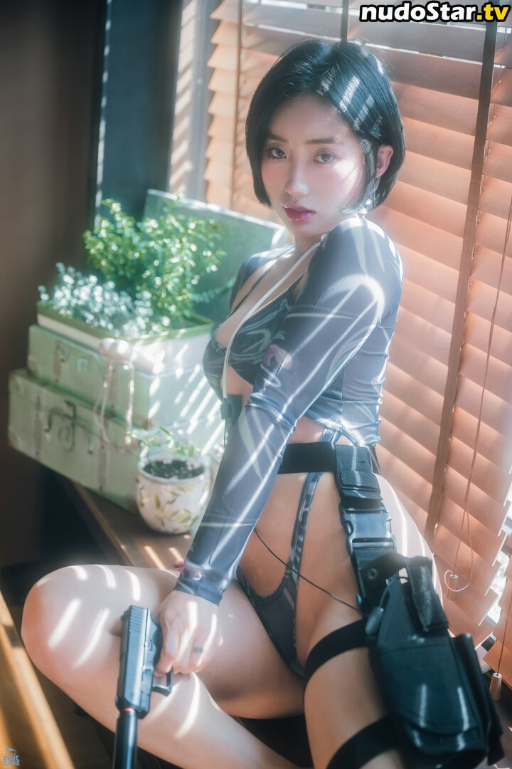 Korean Gravures / jisamss / takaidesuoficial Nude OnlyFans Leaked Photo #529