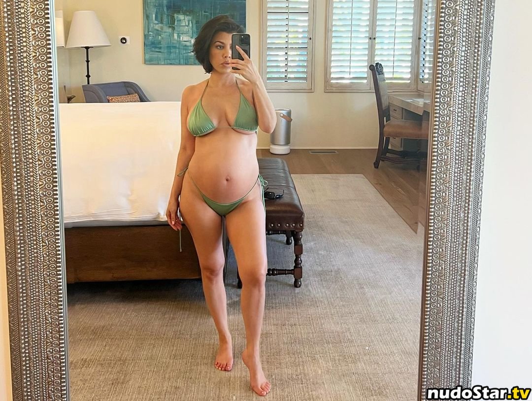 Kourtney Kardashian / kourtneykardash Nude OnlyFans Leaked Photo #5