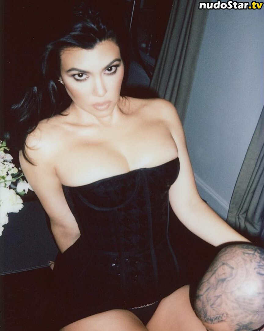 Kourtney Kardashian / kourtneykardash Nude OnlyFans Leaked Photo #295