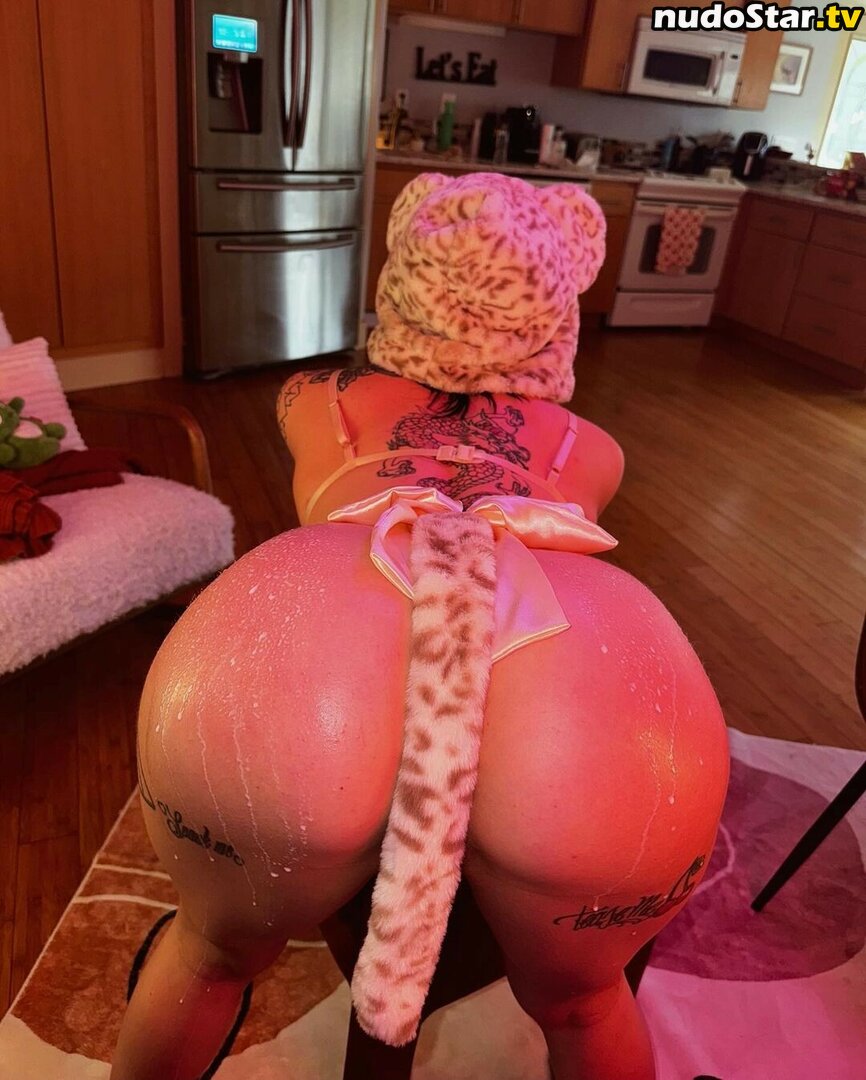 KrispyKremeRose / thedreamkreme Nude OnlyFans Leaked Photo #63