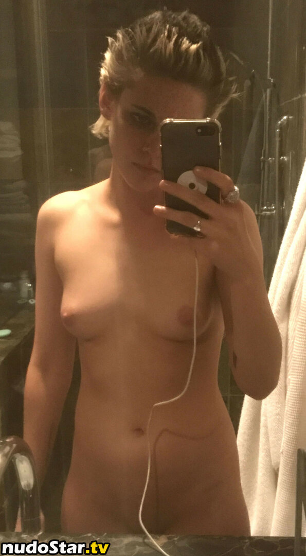 Kristen Stewart / kristenstewart / kristenstewartx Nude OnlyFans Leaked Photo #298
