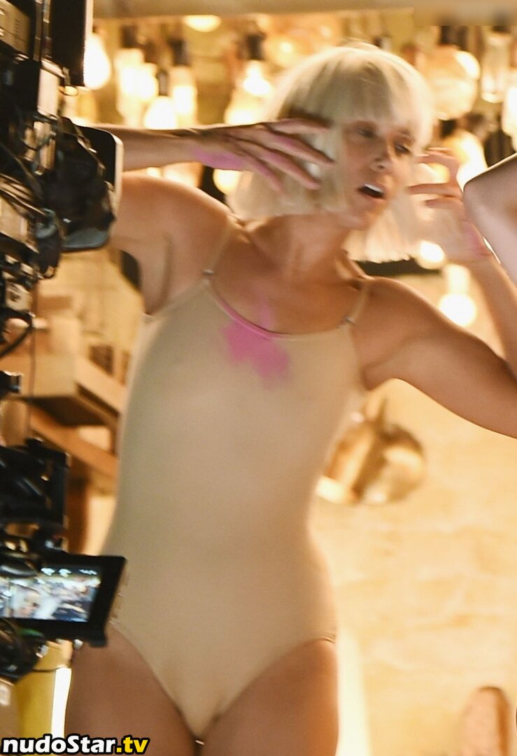 Kristen Wiig / kriztenwiig Nude OnlyFans Photo #29 - Nudostar.TV