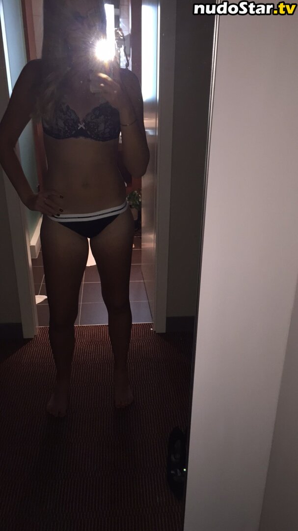 Kristina Mladenovic / kristinamladenovic93 Nude OnlyFans Leaked Photo #7