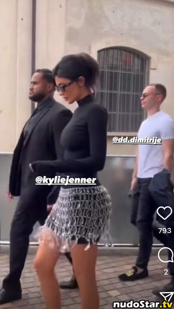 Kylie Jenner / kyliejenner / kyliejenner.2 Nude OnlyFans Leaked Photo #276