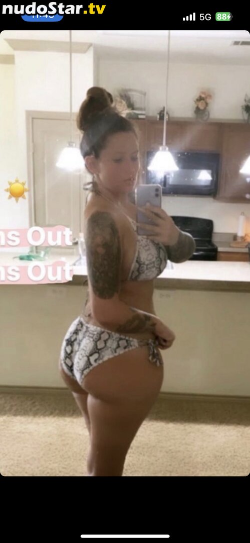 BustyKym S / Kymicals Nude OnlyFans Leaked Photo #14