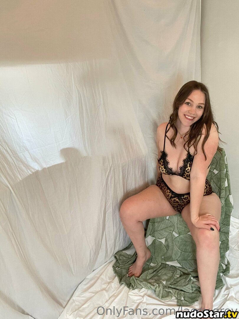 lacey.grey / the_picture_of_laceygrey Nude OnlyFans Leaked Photo #45