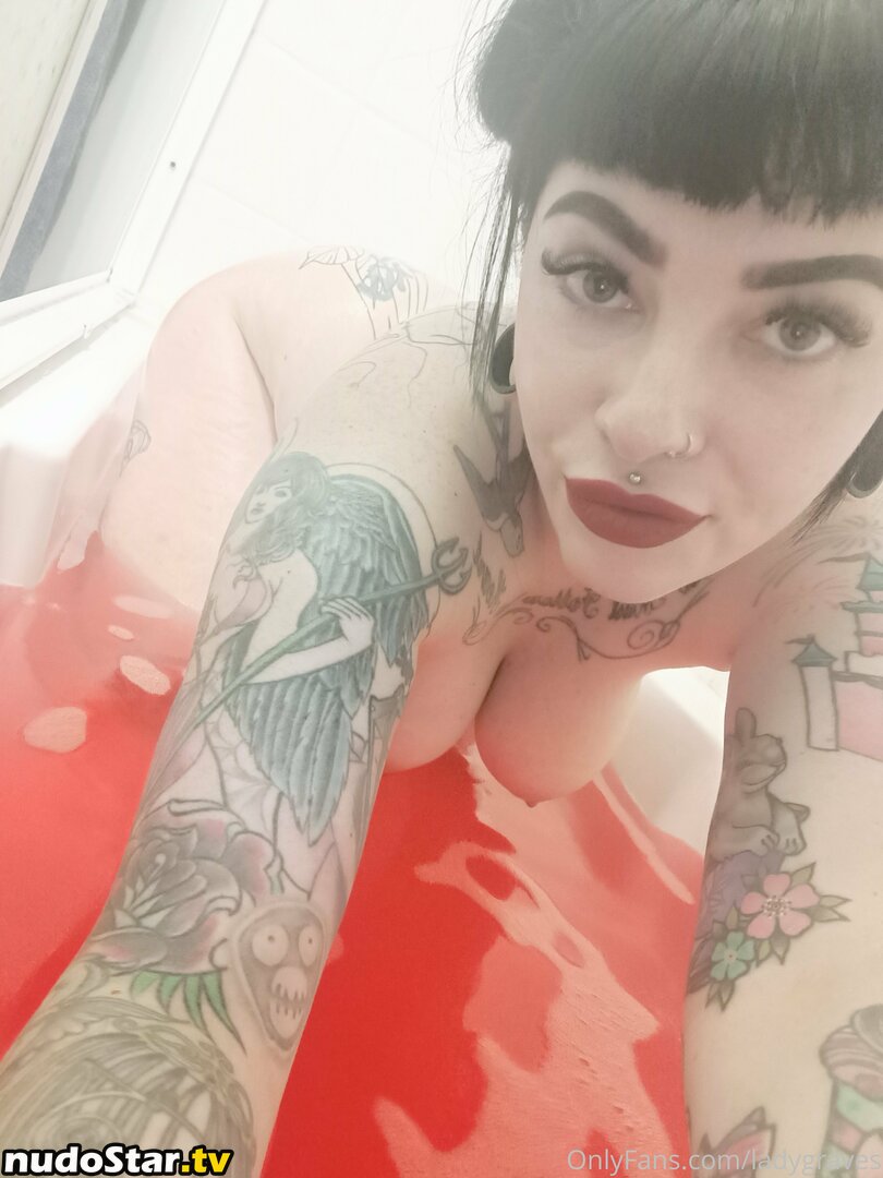 ladygraves Nude OnlyFans Leaked Photo #26
