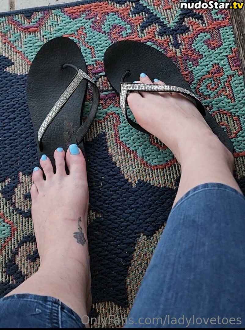 ladylovetoes / ladytoess Nude OnlyFans Leaked Photo #22