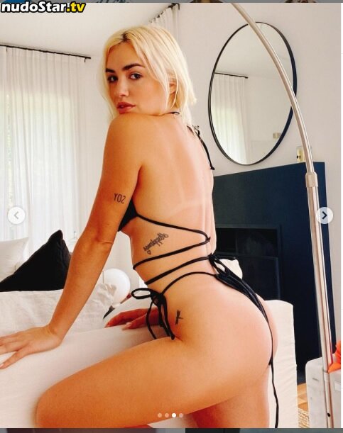 Lali Esposito / lalioficial Nude OnlyFans Leaked Photo #24