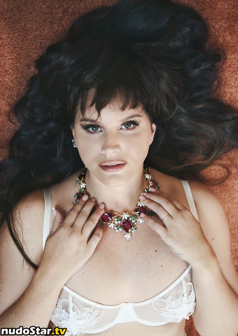 Lana Del Rey / lanadelreypictures / lanaraybabyx Nude OnlyFans Leaked Photo #96