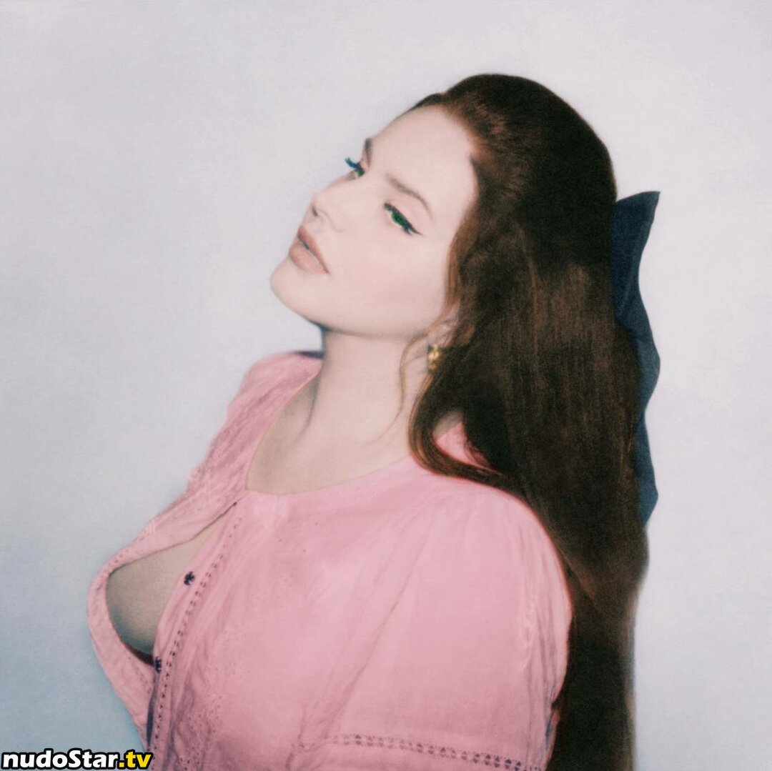 Lana Del Rey / lanadelreypictures / lanaraybabyx Nude OnlyFans Leaked Photo #175