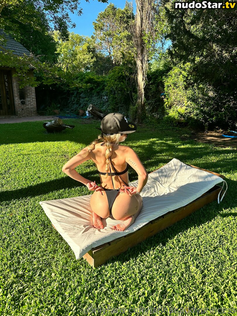 _priscillaortiz / latinabaddyprincess Nude OnlyFans Leaked Photo #78