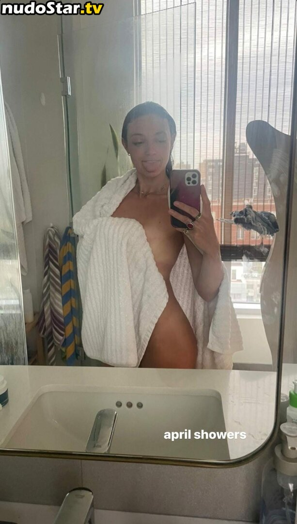 Laura Perlongo / lauraperlongo Nude OnlyFans Leaked Photo #2
