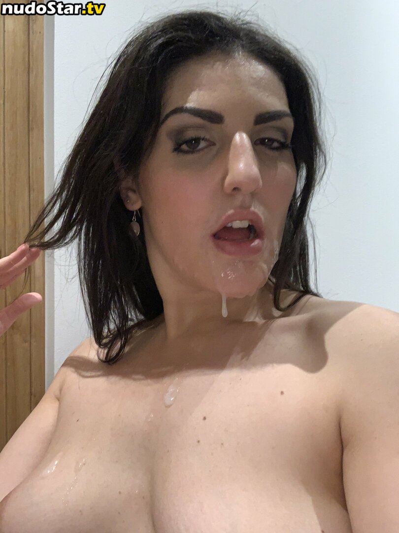 Laure Zecchi / LaureZecchi / laure_zecchi / zecchilaura Nude OnlyFans Leaked Photo #15