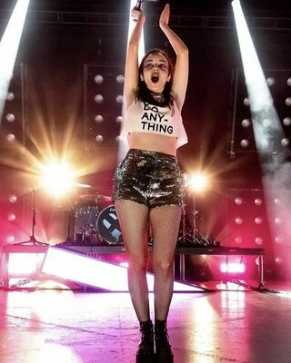 Lauren Mayberry