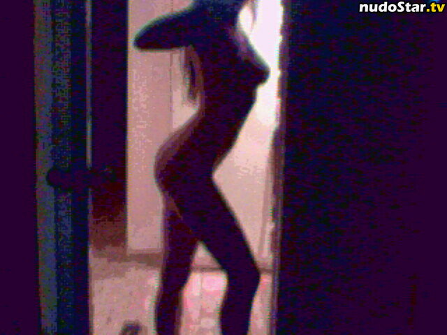 Leelee Sobieski / MissSobieski / leeleesobieskii Nude OnlyFans Leaked Photo #51