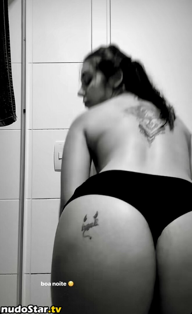 Castrollet / DEZOITOU / Leticia Castro / leticiacastroficial / thayscastro Nude OnlyFans Leaked Photo #245