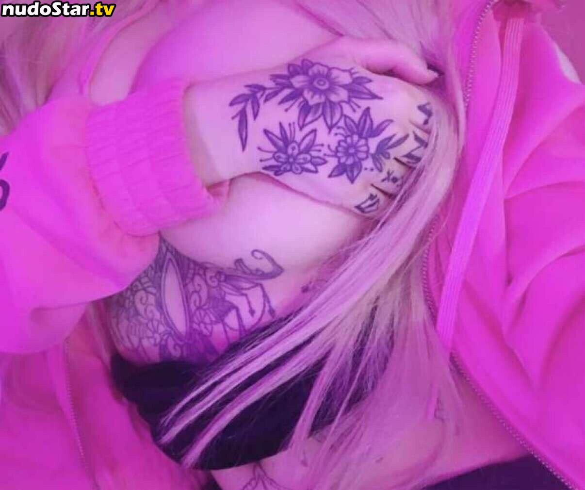 BunnyLolaah / levisiis / lilithlevisis Nude OnlyFans Leaked Photo #5